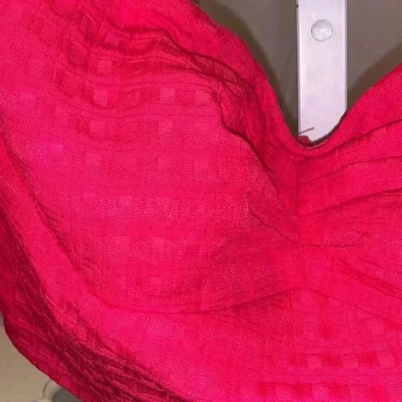 Pink crop top - Picture 2 of 4